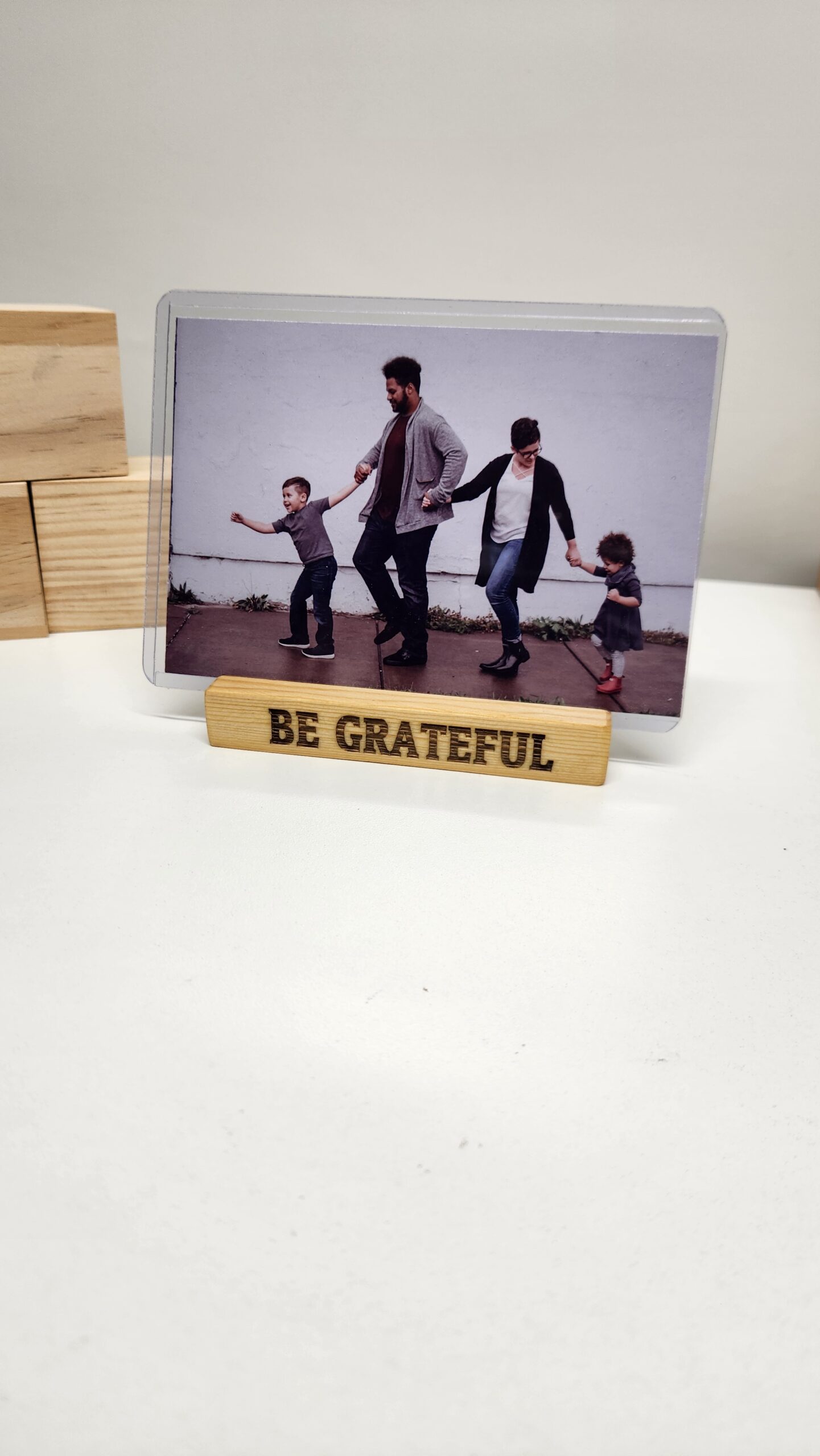 Wooden Card Holder - "grateful"